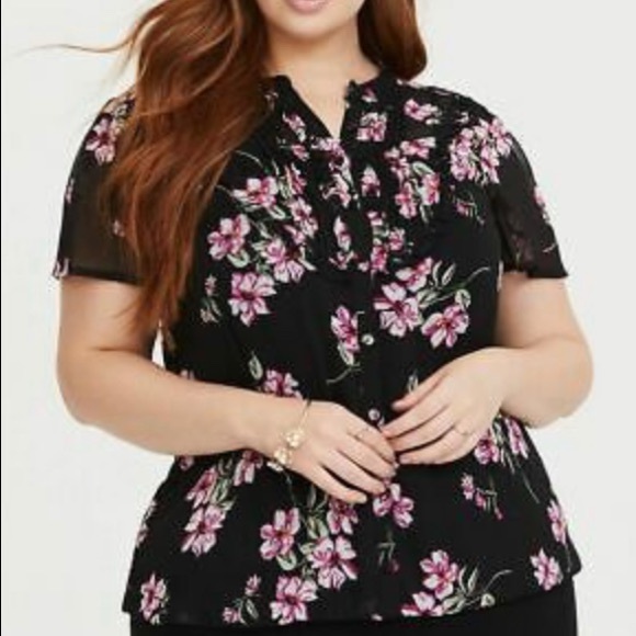 Torrid bubble hem blouse - Picture 3 of 4